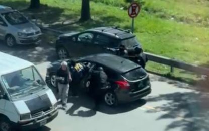 Se hicieron pasar por policías, asaltaron una financiera en Moreno y escaparon a los tiros