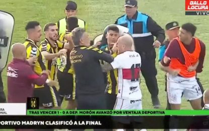 Batalla campal y gas pimienta en el Reducido de la Primera Nacional: Deportivo Madryn eliminó a Morón y hubo escándalo al final