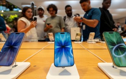 Electrónicos importados: se eliminan los aranceles a celulares y otros artículos, pero hay dudas sobre la baja de precios