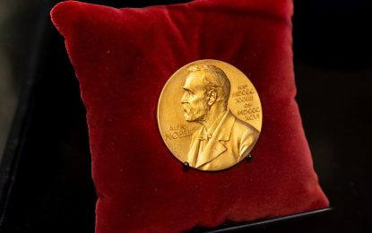 La medalla Nobel ya se vendió antes por millones de dólares