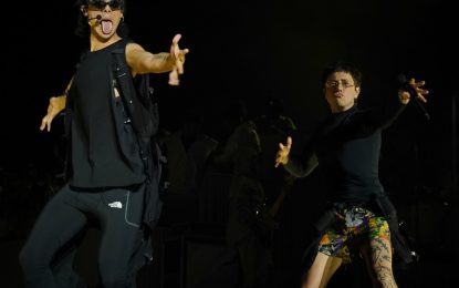 Ca7riel y Paco Amoroso armaron una fiesta para presentar su nuevo disco: adrenalina, imágenes lisérgicas y libre de prejuicios