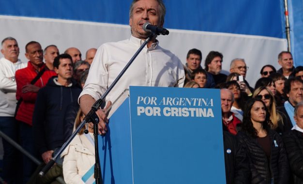 Máximo Kirchner le pegó a Kicillof y pidió que Cristina compita: «No queremos candidatos por default»