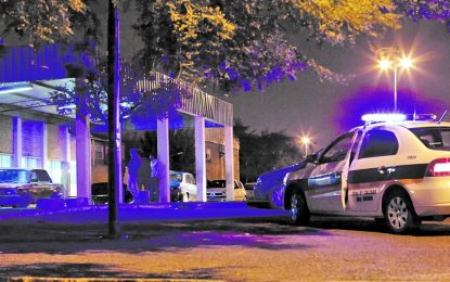 Mató de un tiro al joven que salía con su exnovia, escapó con un chofer de moto y lo detuvieron a casi 100 kilómetros de distancia