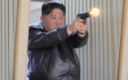 Una agencia de Corea del Sur afirma que Kim Jong-un está extremadamente obeso: «Le gusta el caviar, la langosta y el foie gras»