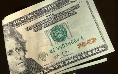 Los depósitos en dólares crecieron más de US$ 1.000 millones en septiembre, el mayor salto del año
