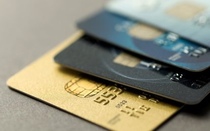 El negocio de las estafas “a la carta”: así se venden y alquilan herramientas listas para engañar a argentinos