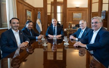 Santilli empezó una nueva ronda con gobernadores en la Casa Rosada para eliminar las PASO