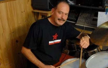 Murió Carlos Riganti, el histórico baterista de Alas