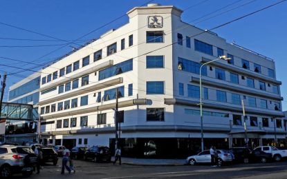 Conmoción en Quilmes: murió un bebé de 12 días al que le cayó una palta en la cabeza