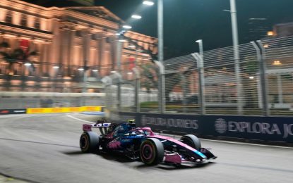 Colapinto abandonó en la Sprint de Singapur por una falla y largará 15° el Gran Premio