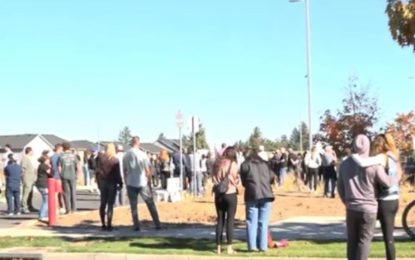 Tiroteo en una escuela primaria de Oregon: murieron tres chicos y un adulto, y el atacante fue abatido
